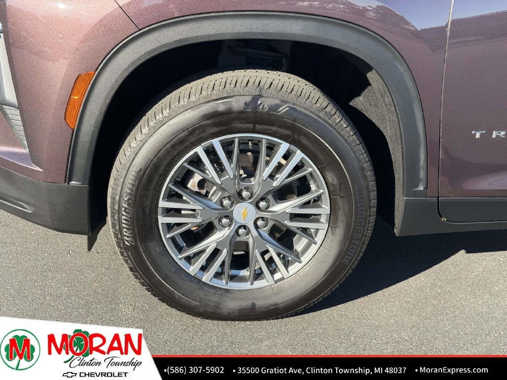 2024 Chevrolet Traverse LT