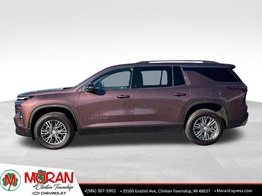 2024 Chevrolet Traverse LT
