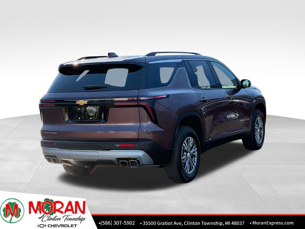 2024 Chevrolet Traverse LT