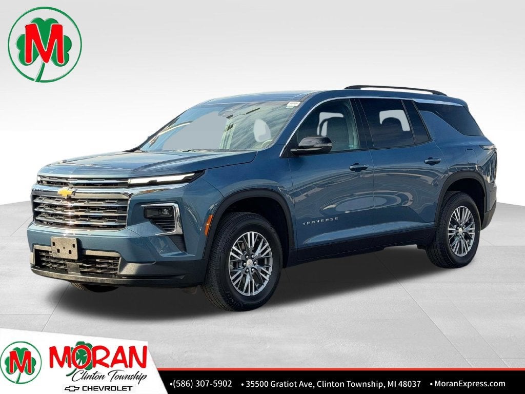 2025 Chevrolet Traverse LT