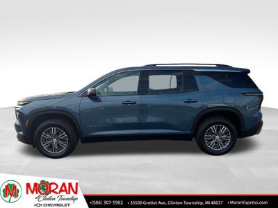 2025 Chevrolet Traverse LT