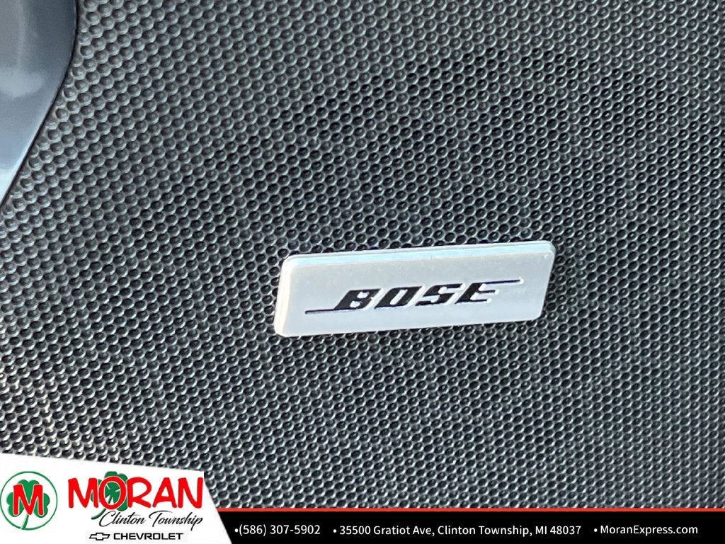 2025 Chevrolet Suburban RST