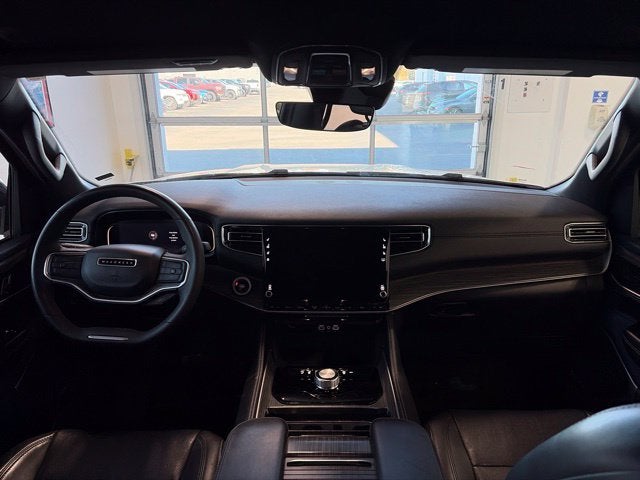 2024 Jeep Wagoneer L Series II 4x2