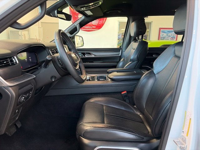 2024 Jeep Wagoneer L Series II 4x2
