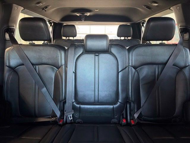2024 Jeep Wagoneer L Series II 4x2