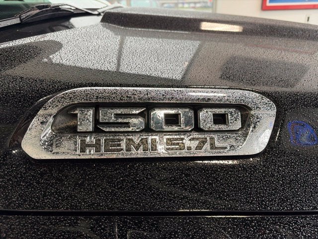 2020 RAM 1500 Big Horn Crew Cab 4x4 5'7' Box