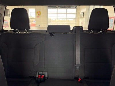 2022 Chevrolet Silverado 1500 4WD Double Cab Standard Bed LT with 2FT