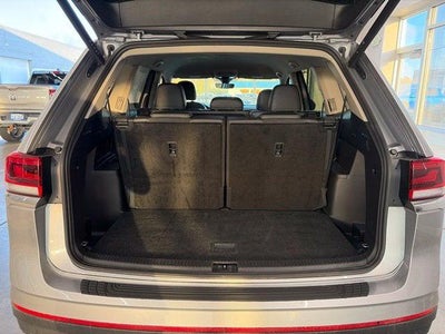 2026 Volkswagen Atlas SE with Technology