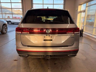 2026 Volkswagen Atlas SE with Technology