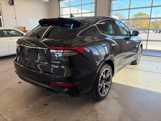 2023 Maserati Levante Modena