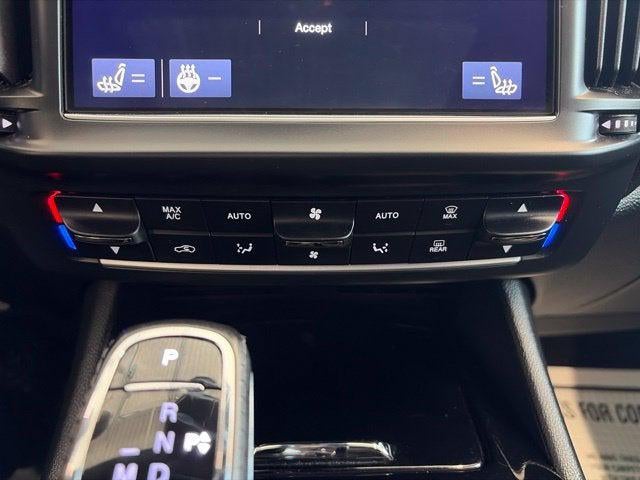 2023 Maserati Levante Modena