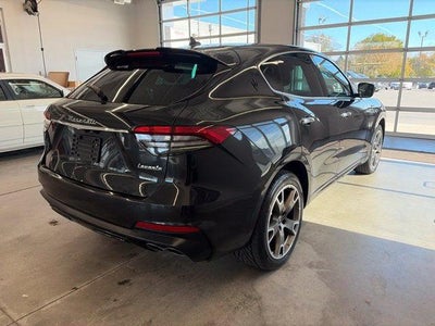 2023 Maserati Levante Modena
