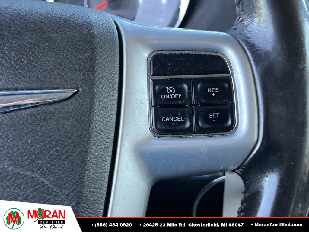 2015 Chrysler Town & Country Touring