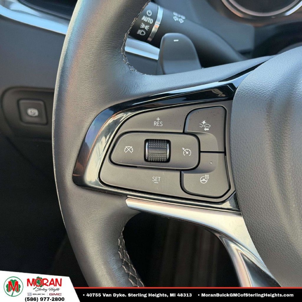 2024 Buick Enclave Essence