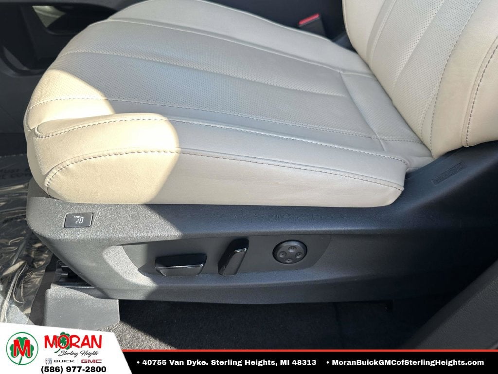 2025 INFINITI QX60 SENSORY