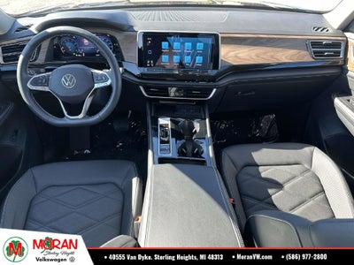 2024 Volkswagen Atlas 2.0T SE w/Technology