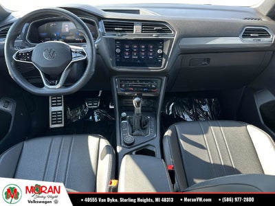 2024 Volkswagen Tiguan 2.0T SE R-Line Black